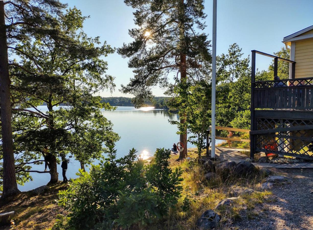 Varhaga Vandrarhem Sjuntorp Extérieur photo